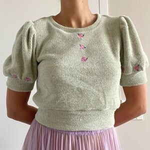 Zara | Pistachio green knit sweater top with pink embroidered roses | Size L